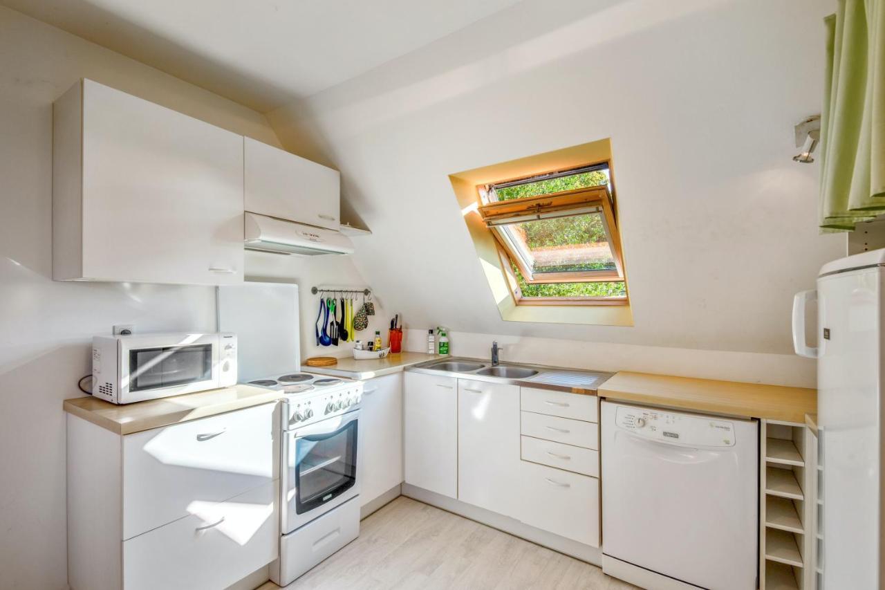 Appartement Confortable Avec Terrasse A Arzon 60 M² Exterior foto